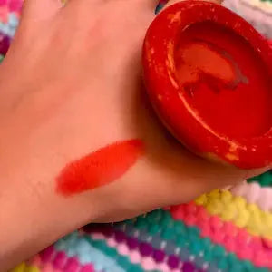 Rouge à Lèvres en Argile à l’Akar Fassi – Couleur Naturelle & Soin Protecteur Harmonical Flavors