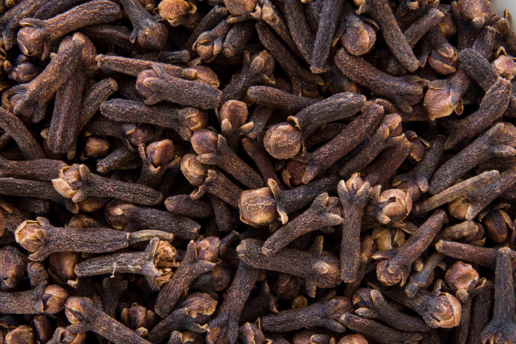Clous de Girofle Entiers – 1 kg | Qualité Premium & Saveur Intense Naturelle